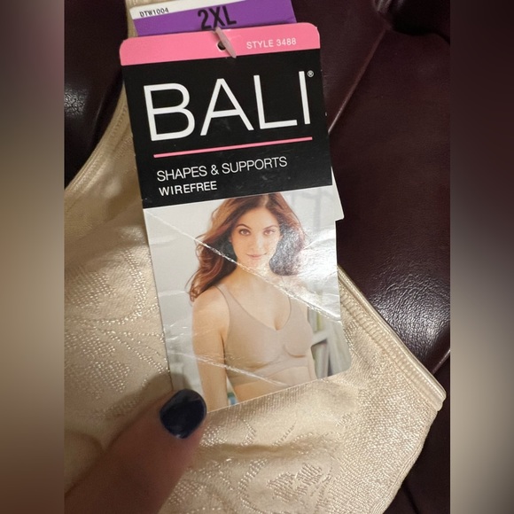 Bali Women’s Bra Size 2XL New with Tags - Picture 2 of 6